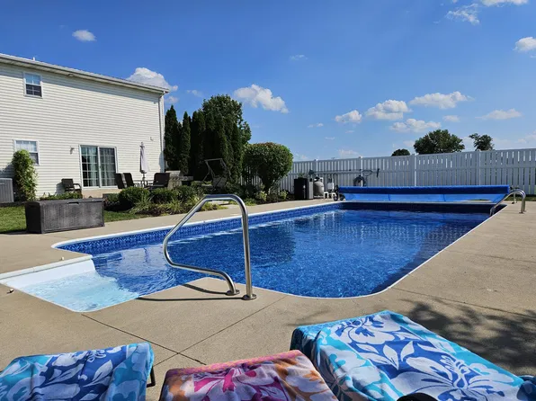 15881 Lochard Rd, Anna, OH 45302