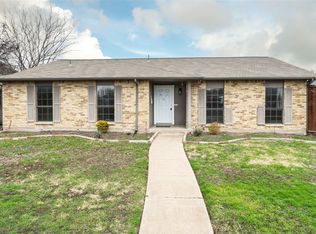 2233 Marble Falls Dr, Carrollton, TX 75007