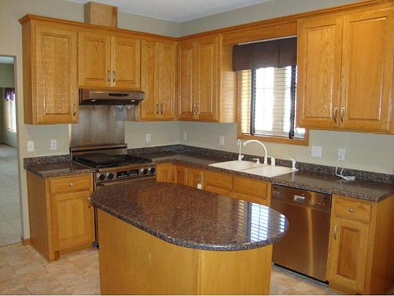2nd image of 2770 Park View Ct