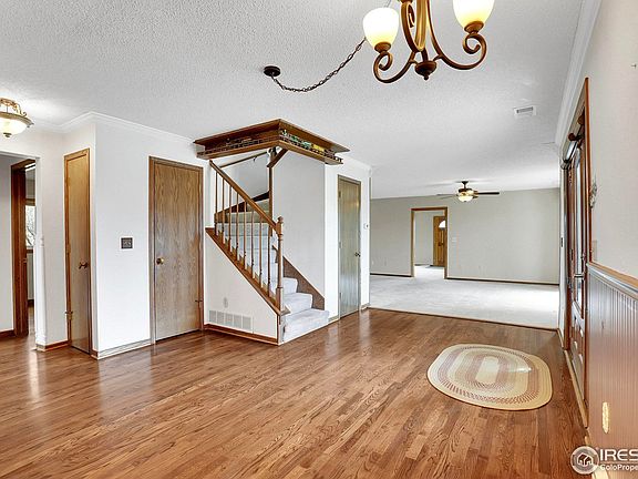 5th image of 1435 Wood Ln