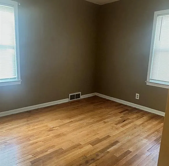 1436 Berrywood Ln — Photo 6