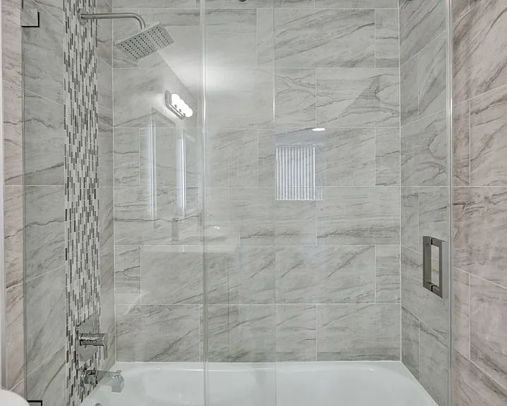 4222 Inverrary Blvd — Photo 45