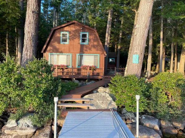 8 Chase Island, Tuftonboro, NH 03816