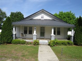 104 Spruce St, Proctorville, NC 28375