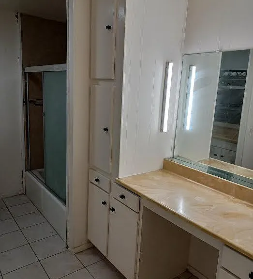 324 Adeline St — Photo 10