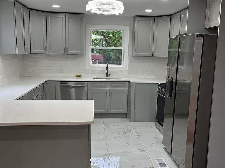 436 Ryders Ln — Photo 10