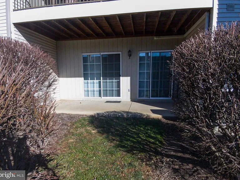 247 Greenview Dr — Photo 14