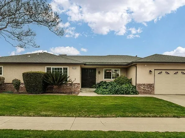 6496 N 4th St, Fresno, CA 93710