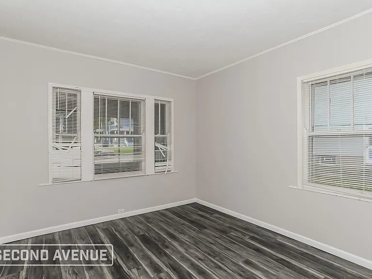 3302 Broadwell Ave — Photo 17
