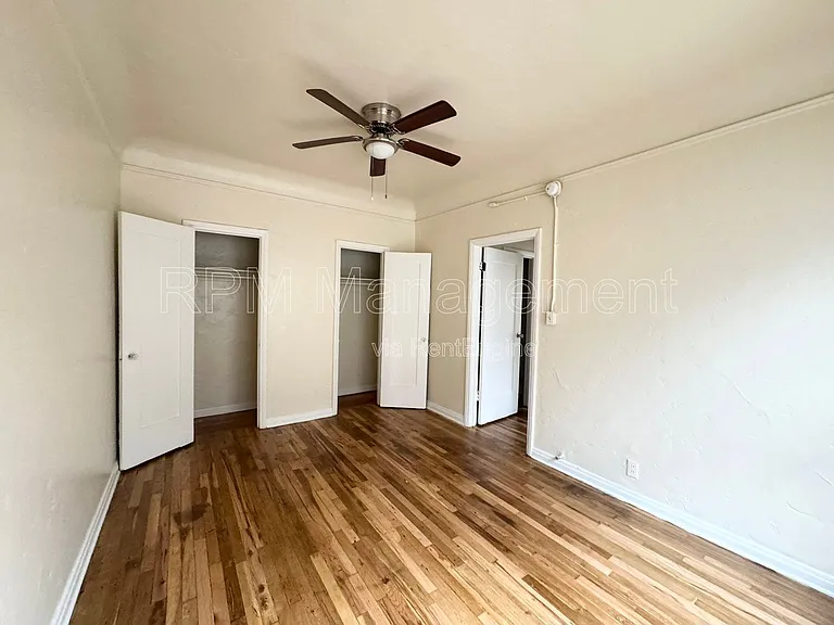 1154 S Normandie Ave #203 — Photo 7