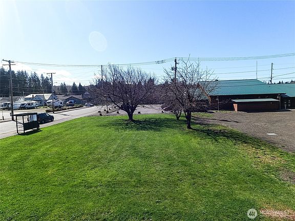 3rd image of 1312 1st Street