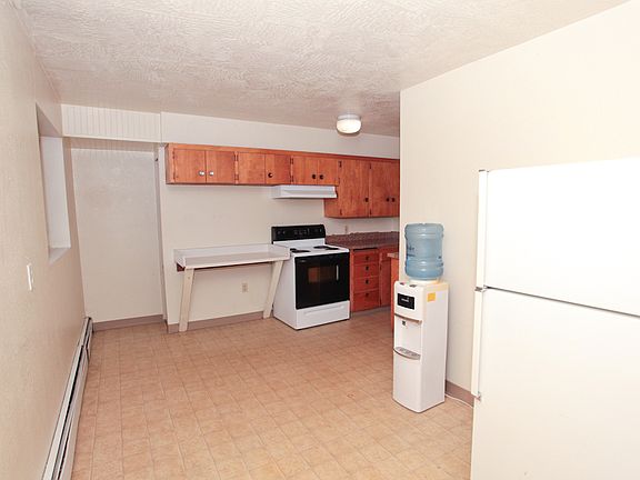 5th image of 2084 Jackson St APT 4