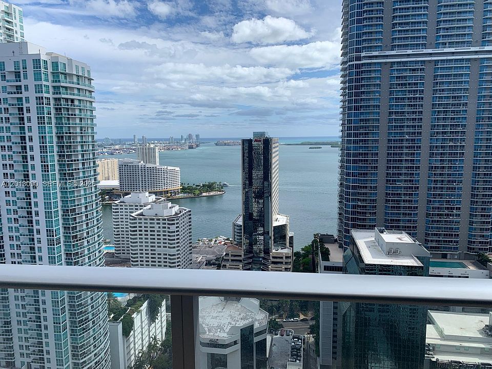 1st image of 1010 Brickell Ave #3704