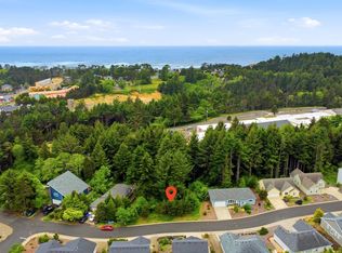 34 SE Inlet Ave, Lincoln City, OR 97367