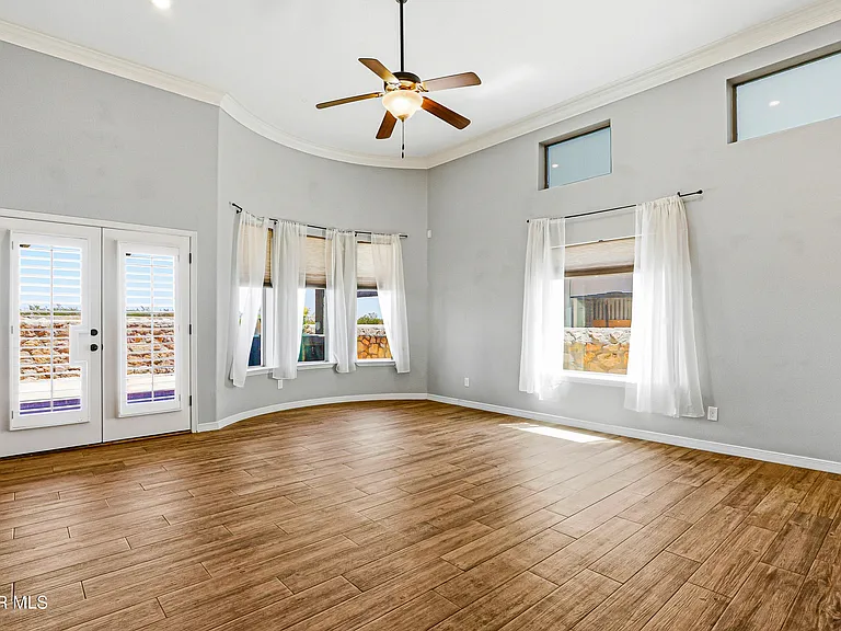 5457 Pedro Lucero Dr — Photo 11