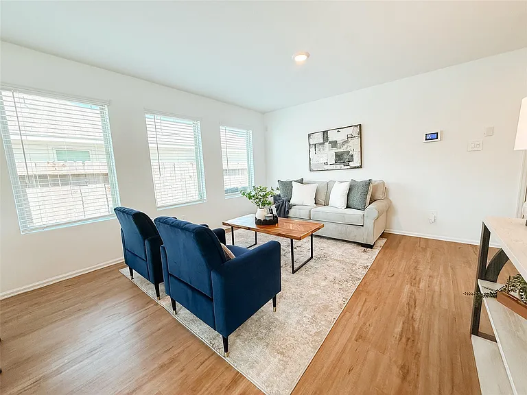 22166 Birchfield Grove Ln — Photo 6