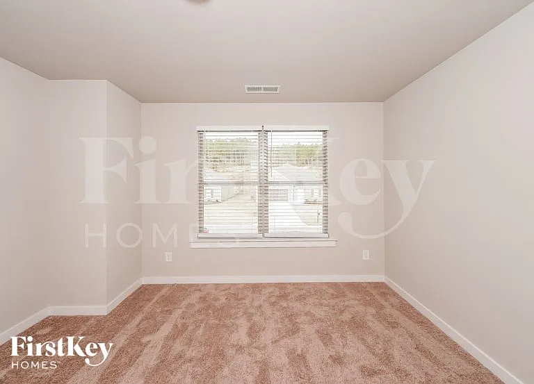 1325 Brookhaven Dr — Photo 10