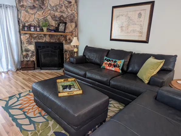 23 E Casa Seville Dr #179, Lake Ozark, MO 65049