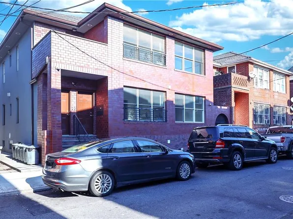 11 Brighton 10th Path, Brooklyn, NY 11235