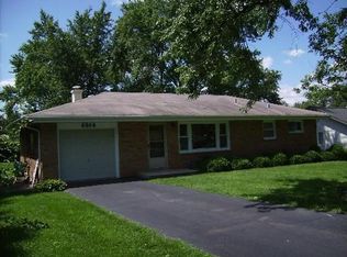 6914 High Rd, Darien, IL 60561