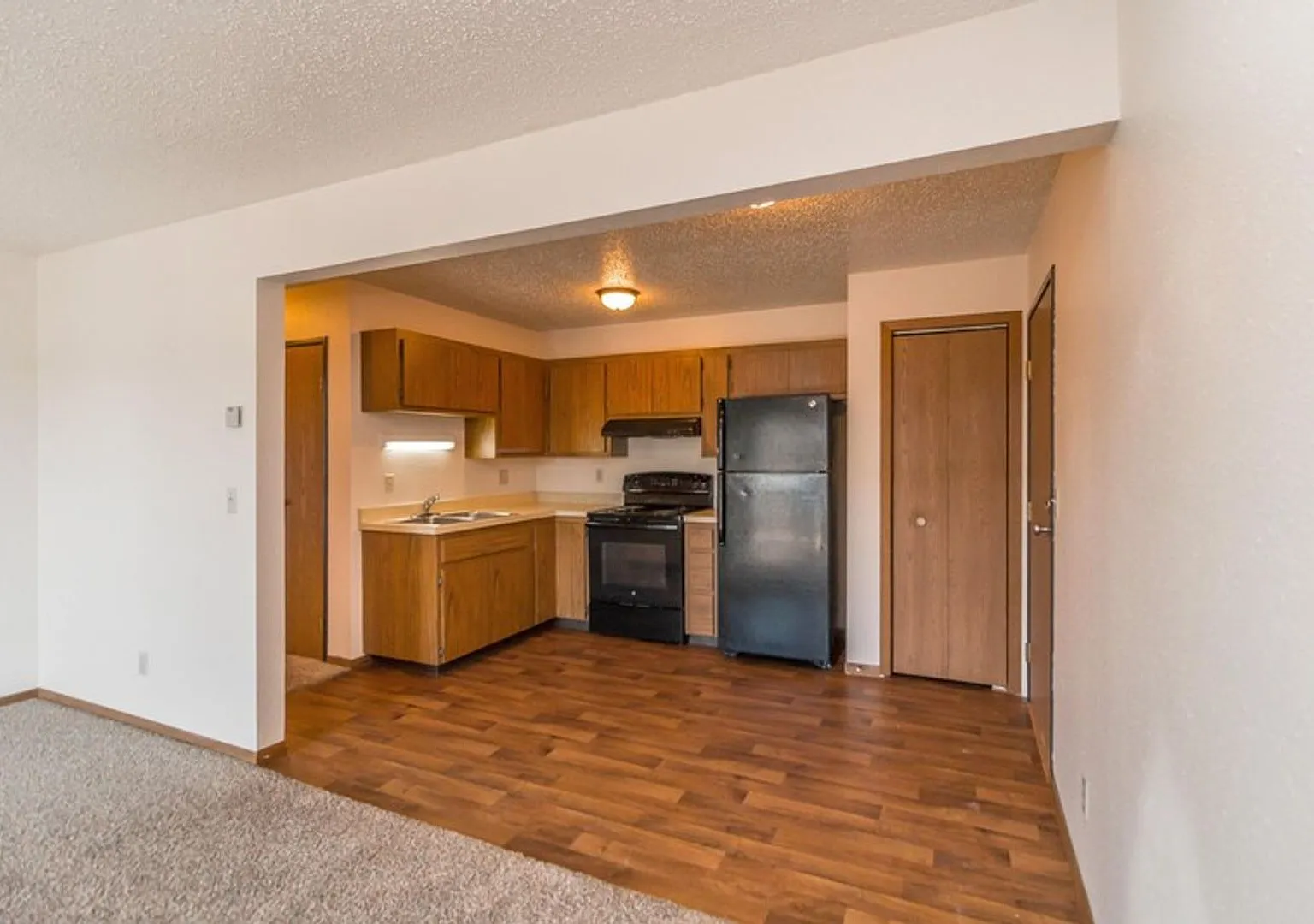 City Walk Apartments — Photo 4
