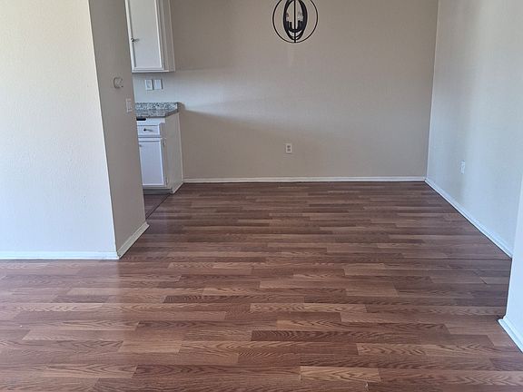 4th image of 628 S Santa Fe St APT 7