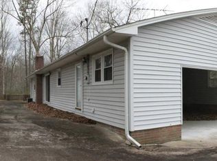 132 Davis Plantation Rd, Bessemer City, NC 28016