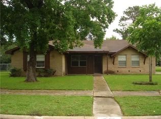 6102 McKinstry Blvd, Houston, TX 77085
