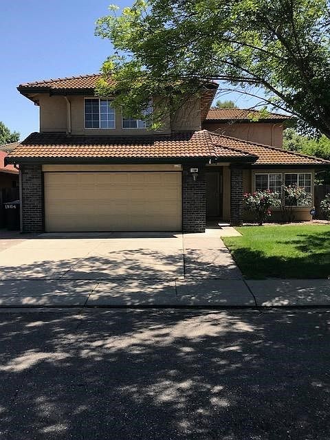 Four bedroom, 2.5 bath one-owner home near MJC West Campus!  New wood-look tile flooring on first level, beautiful pool and spa too.  Enjoy summer here!  Approximately 2133 square feet...