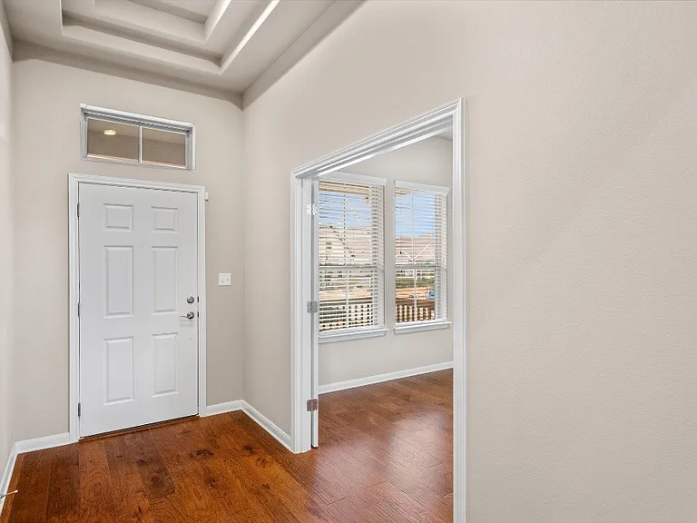 121 Greene — Photo 2