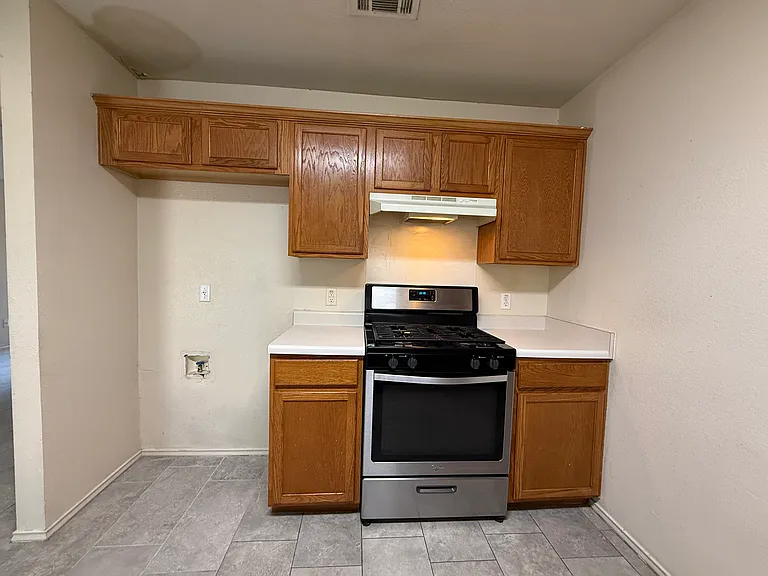 1876 Wallin Loop — Photo 10