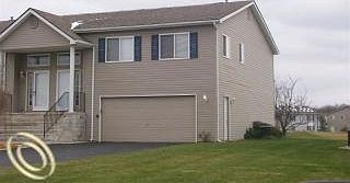 1st image of 1116 Lakeview Cir #90
