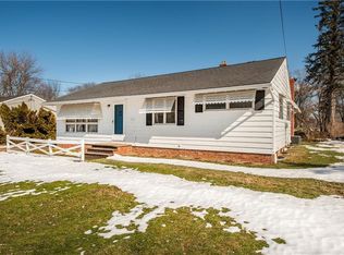 6763 Charles Rd, North Olmsted, OH 44070