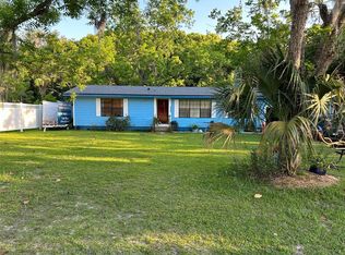 25327 NE State Road 26, Melrose, FL 32666