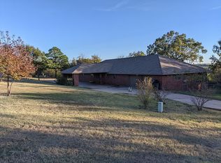 4 Ridge Dr, Ponca City, OK 74604