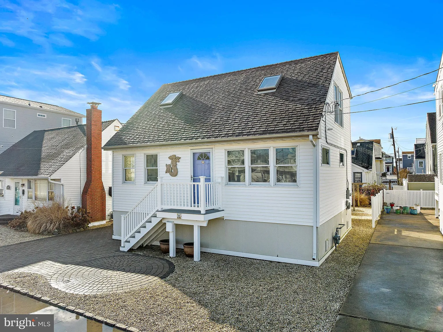 20 W Mermaid Ln photo 1