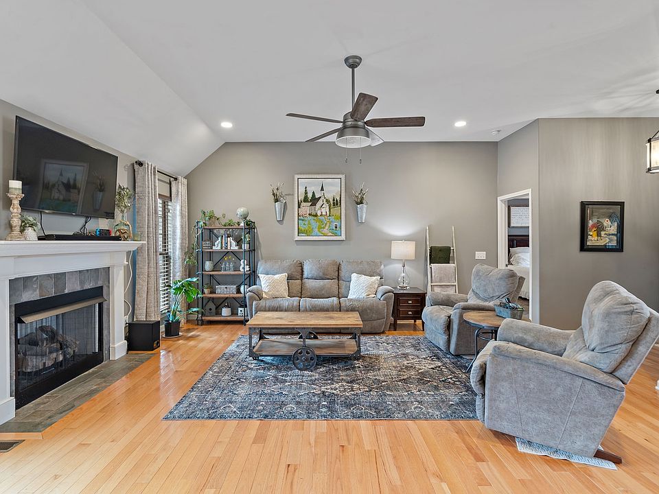 302 Artesa Dr, White House, TN 37188 Zillow