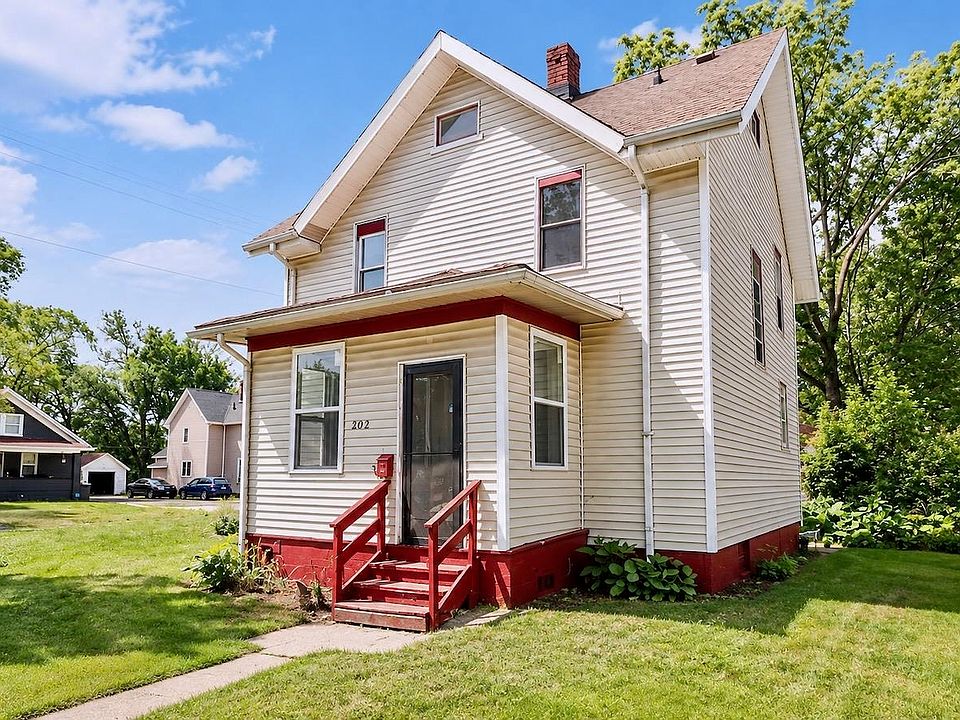 1st image of 202 Soper Ave