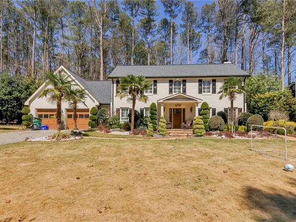 4970 Lakeland Woods Ct, Atlanta, GA 30338