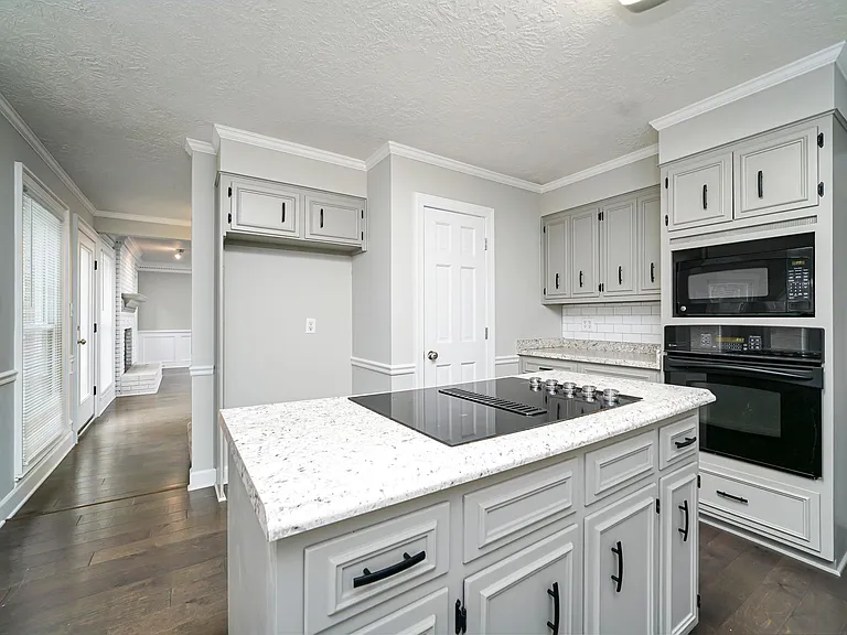 4209 Quail Springs Cir — Photo 10