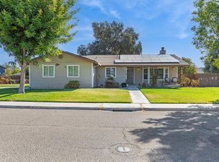 1422 Silva Ave, Newman, CA 95360