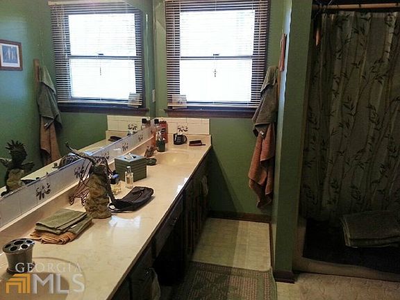 5th image of 145 Melanie Ln