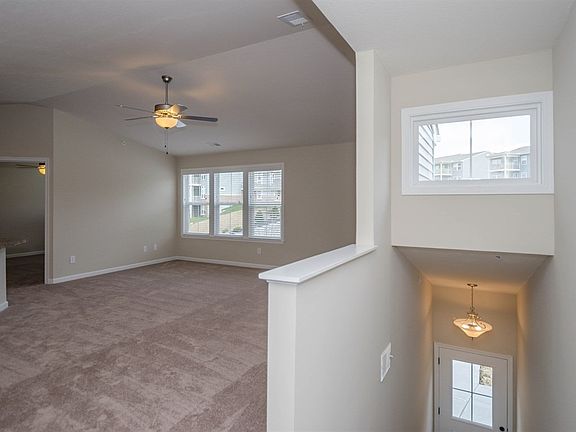 2nd image of 890 Yorkshire Dr #14-300