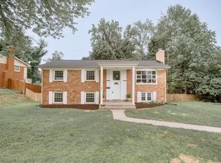 2208 Princess Anne Ln, Woodbridge, VA 22191