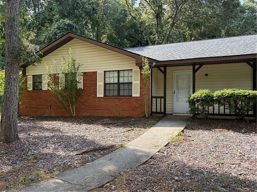 2 bed, 2.0 bath, 1211 sqft, $1,625 — Photo 2