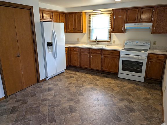 2nd image of 1331 Borden Rd #R