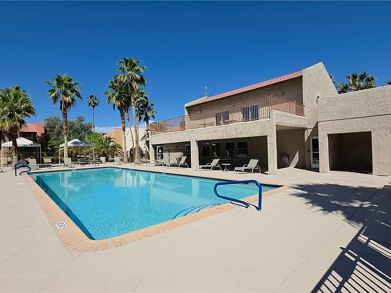 5134 River Glen Dr #240 — Photo 28