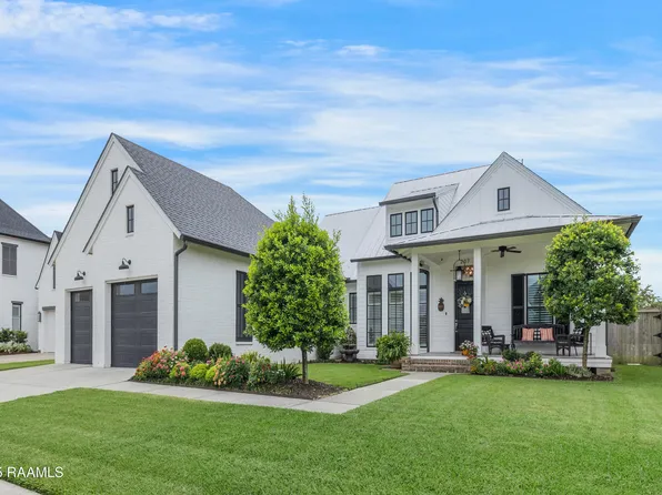 207 Bronze Palm Way, Youngsville, LA 70592