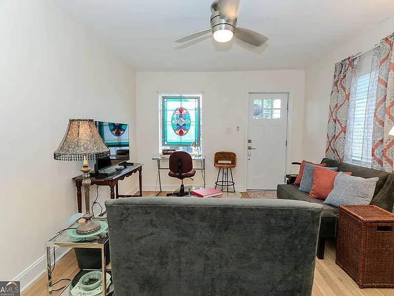 150 South Ave SE #1 — Photo 6