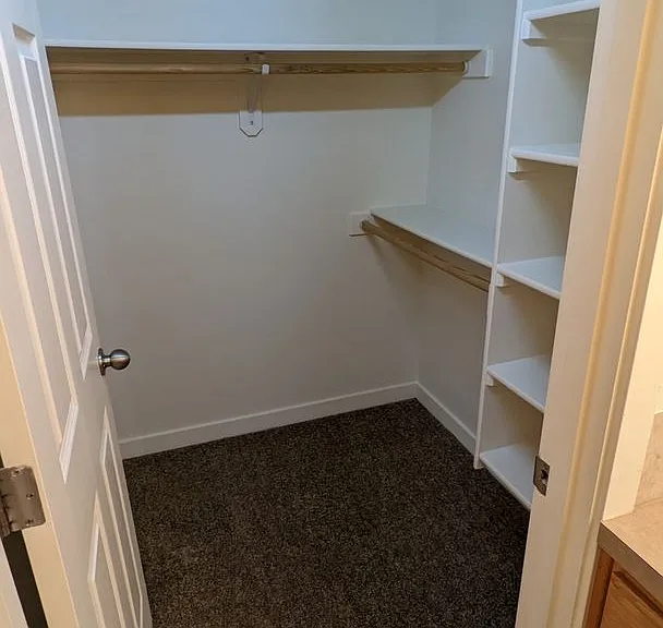 Halsey East Townhomes — Photo 174